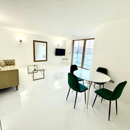 Leeds Train Station City Centre Villa Style Flat Exterior photo